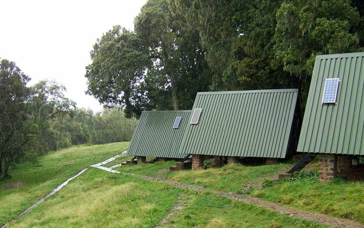 marangu-huts 3